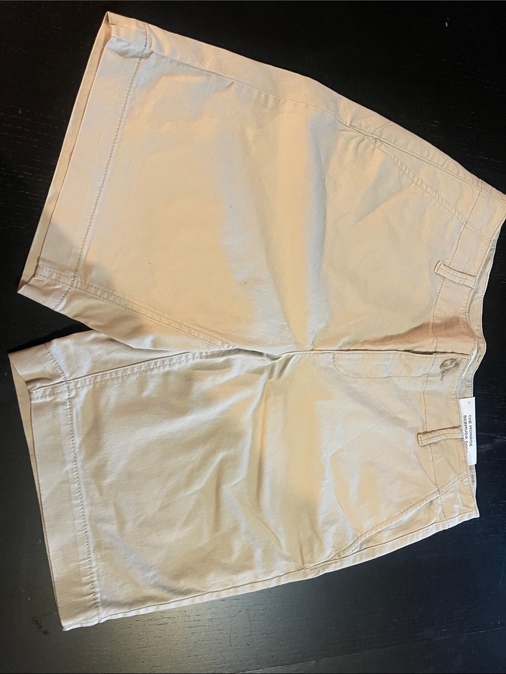 The Monroe Bermuda shorts loft brand size 8